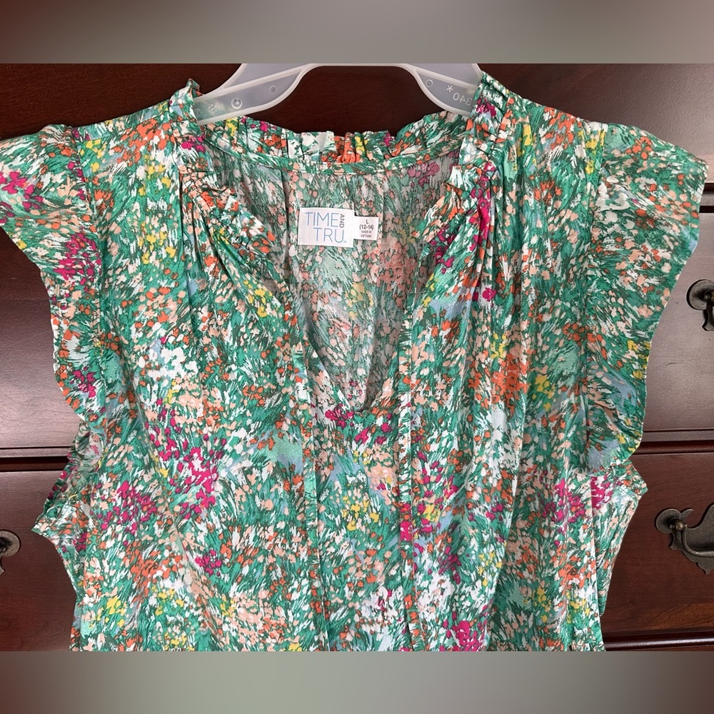 Floral Ruffle Sleeve Dress - Picture 2 of 3